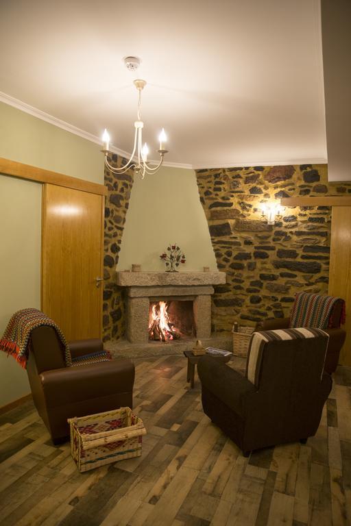Casas Do Terreiro Guest House Seia Exterior photo
