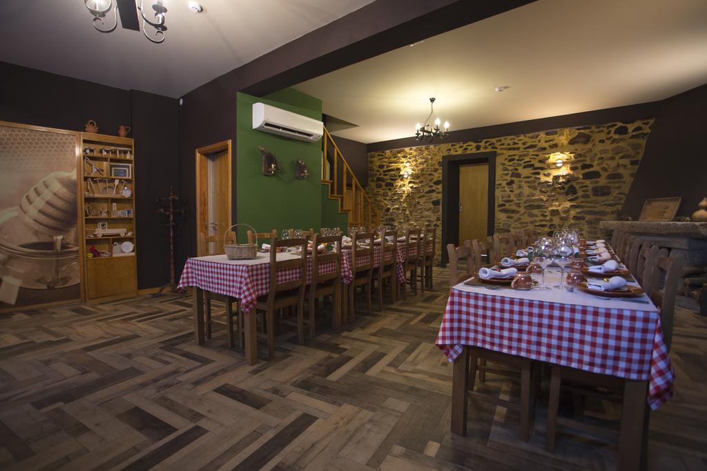 Casas Do Terreiro Guest House Seia Exterior photo