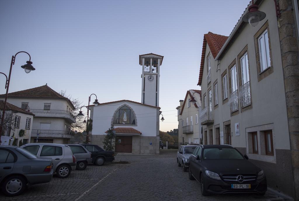 Casas Do Terreiro Guest House Seia Exterior photo