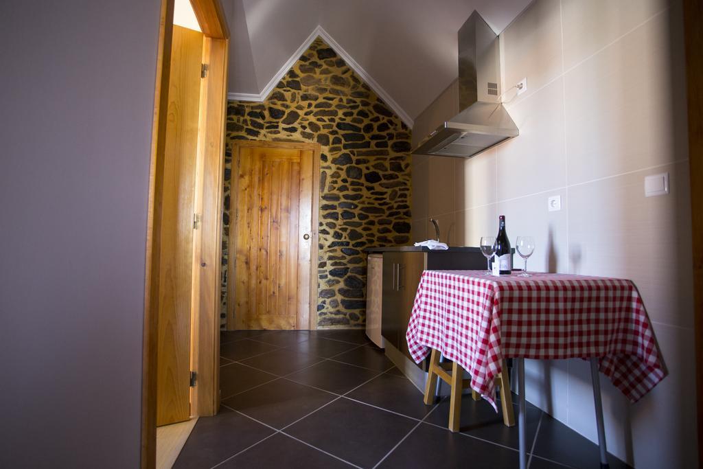 Casas Do Terreiro Guest House Seia Room photo