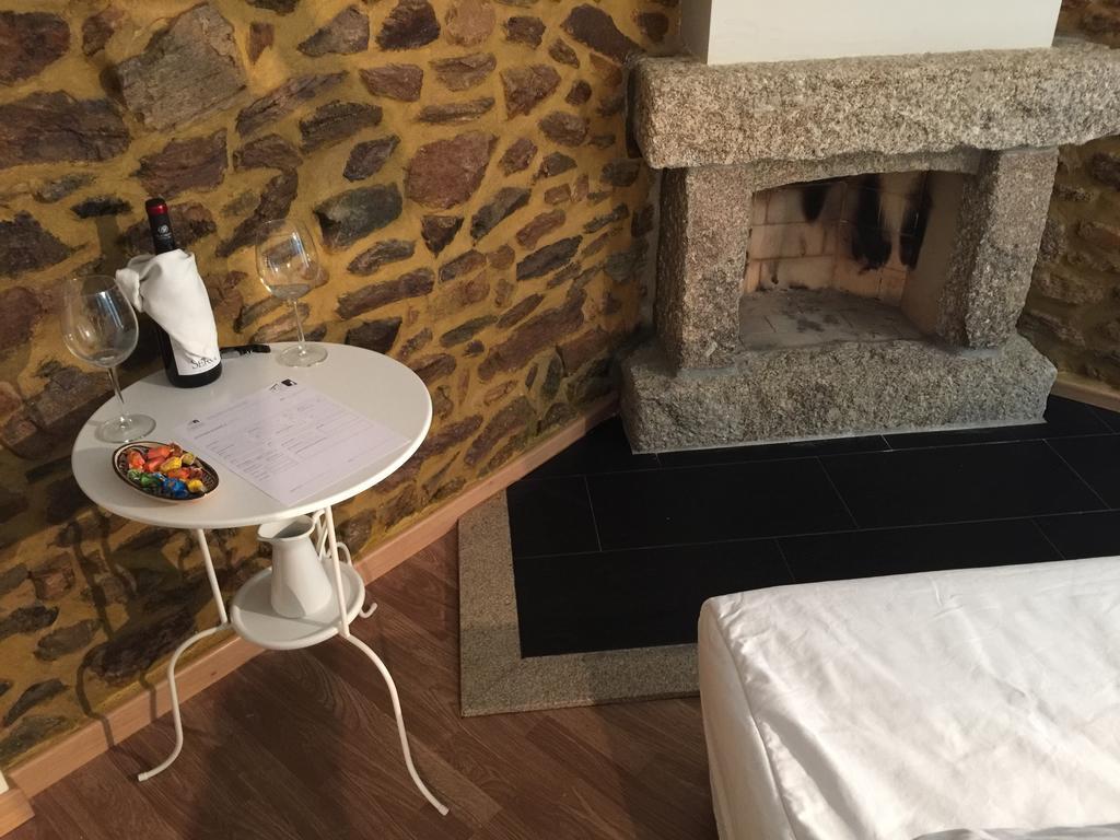 Casas Do Terreiro Guest House Seia Exterior photo